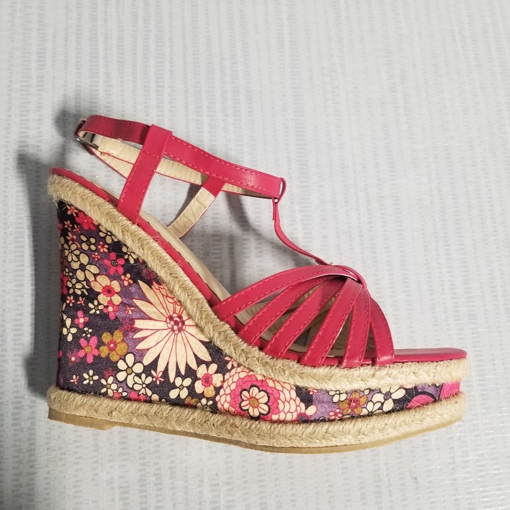 Platform shoes